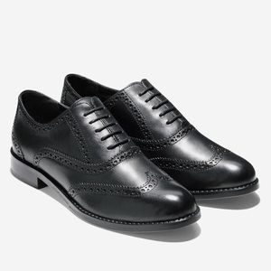 Women’s Cole Haan Skylar Black Leather Oxford Size 8